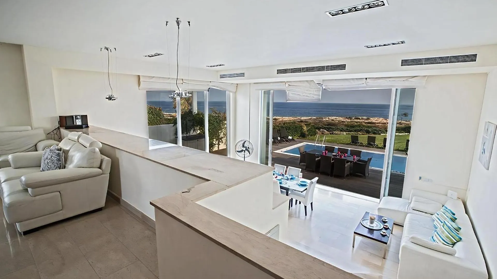 Villa Fig Tree Bay Frontline,Luxury 4Bdr Sea-Front Protaras Villa With Pool And Amazing Views