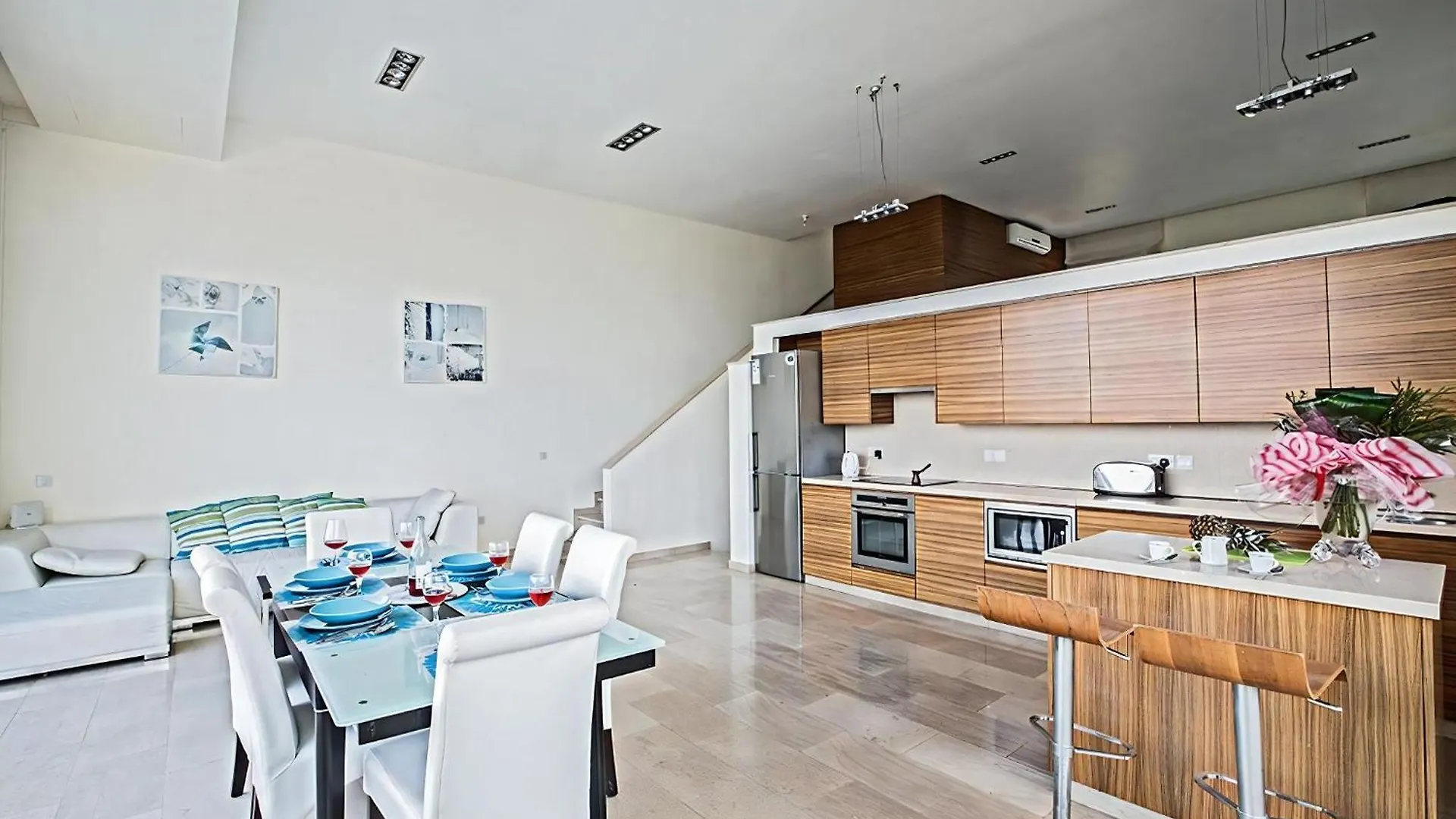 Villa Fig Tree Bay Frontline,Luxury 4Bdr Sea-Front Protaras Villa With Pool And Amazing Views