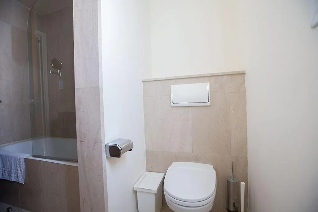 Villa Fig Tree Bay Frontline,Luxury 4Bdr Sea-Front Protaras Villa With Pool And Amazing Views Cypern