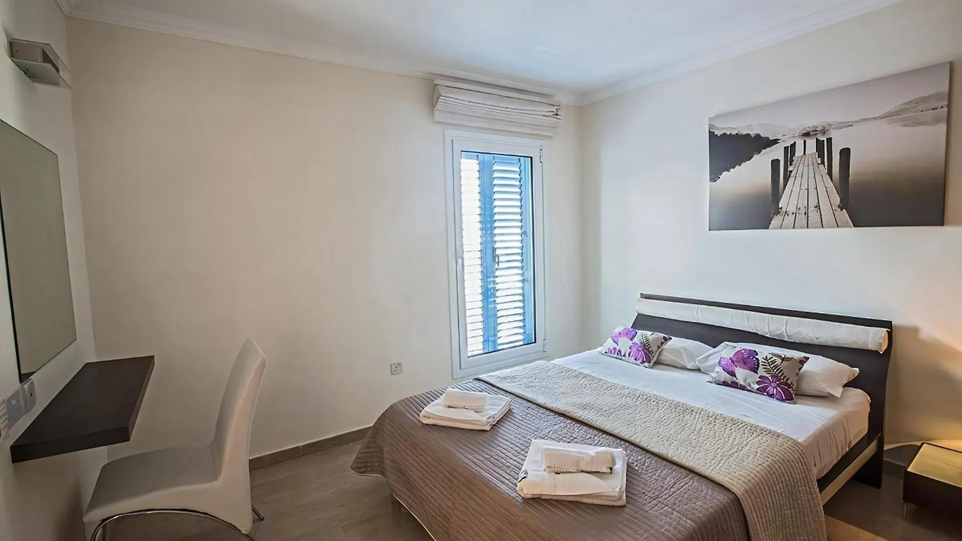 Villa Fig Tree Bay Frontline,Luxury 4Bdr Sea-Front Protaras Villa With Pool And Amazing Views