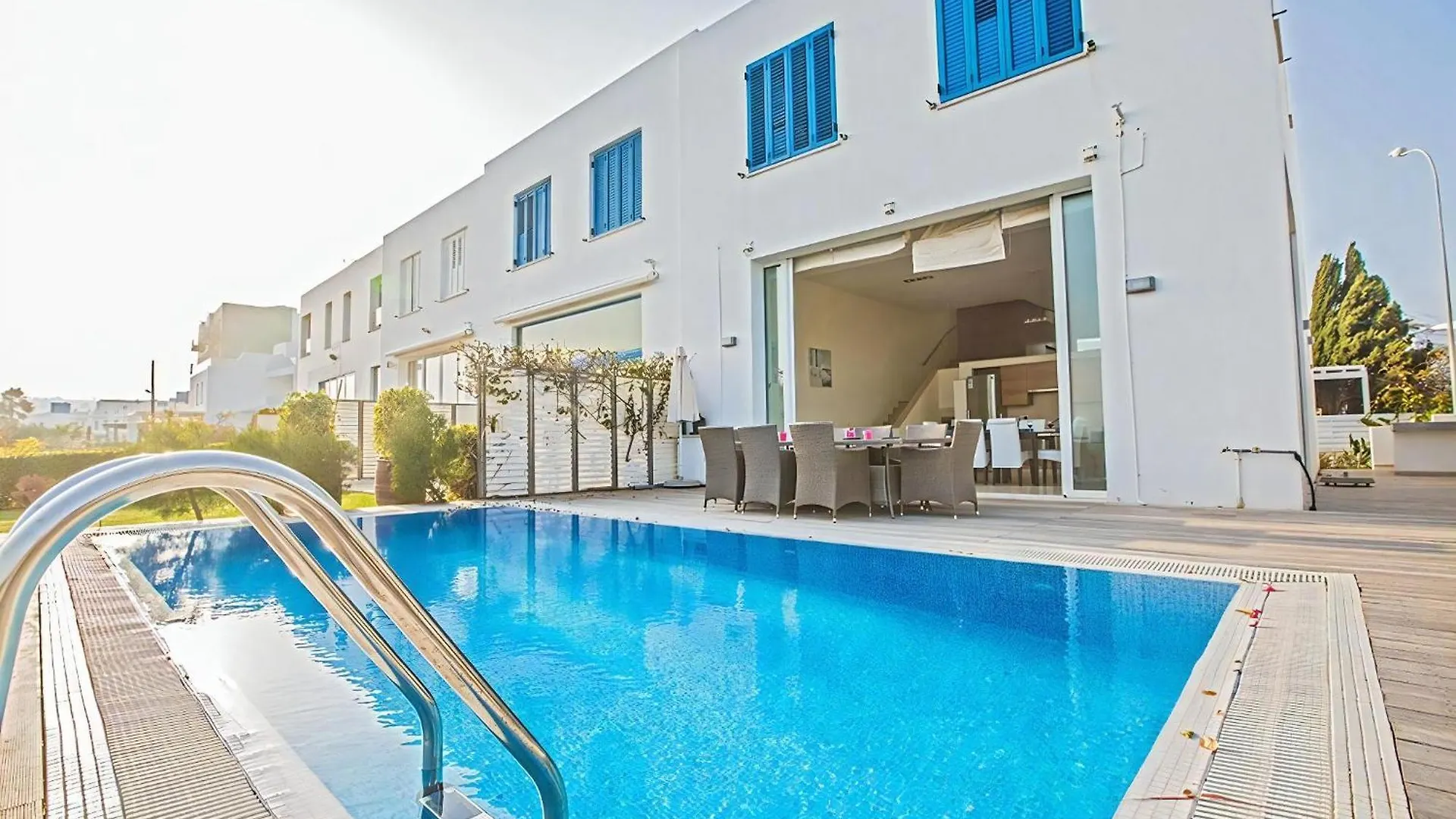 Villa Fig Tree Bay Frontline,Luxury 4Bdr Sea-Front Protaras Villa With Pool And Amazing Views 0*,