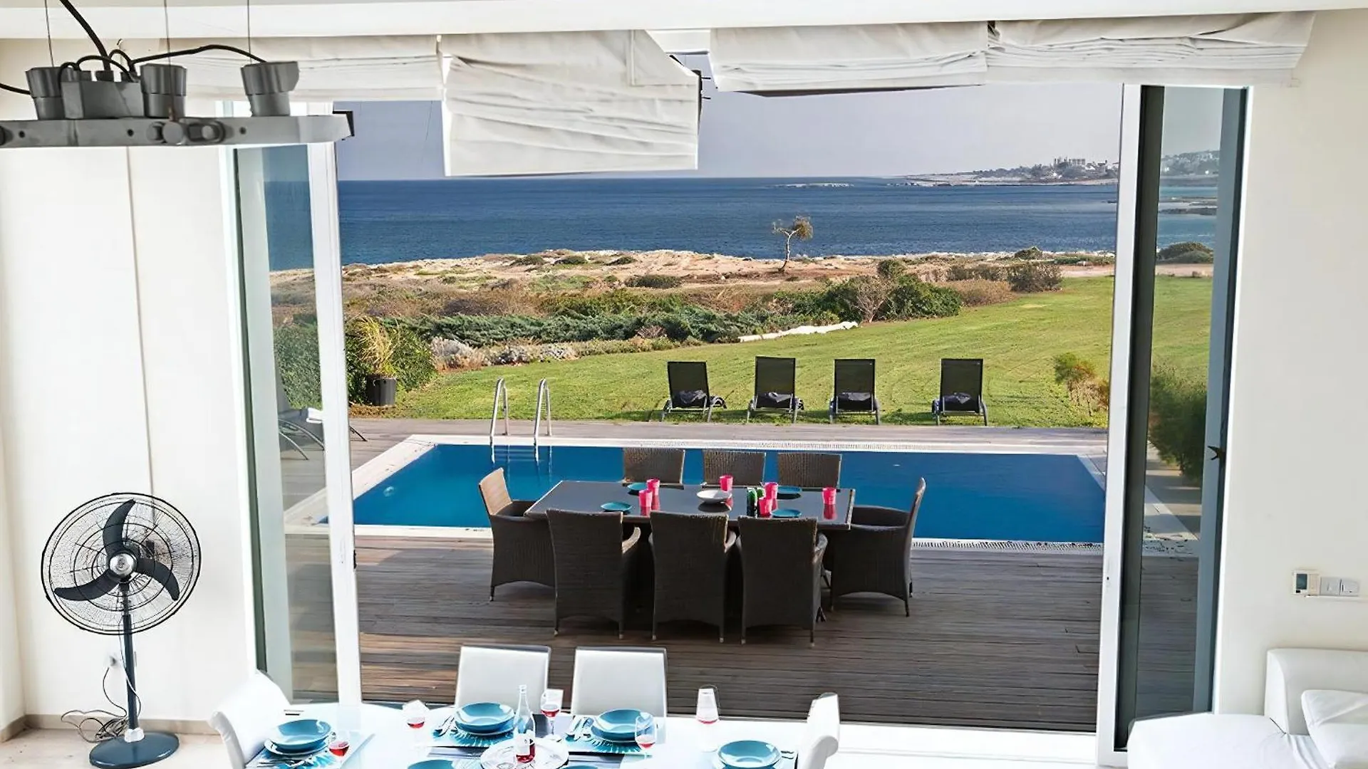Villa Fig Tree Bay Frontline,Luxury 4Bdr Sea-Front Protaras Villa With Pool And Amazing Views Cypern